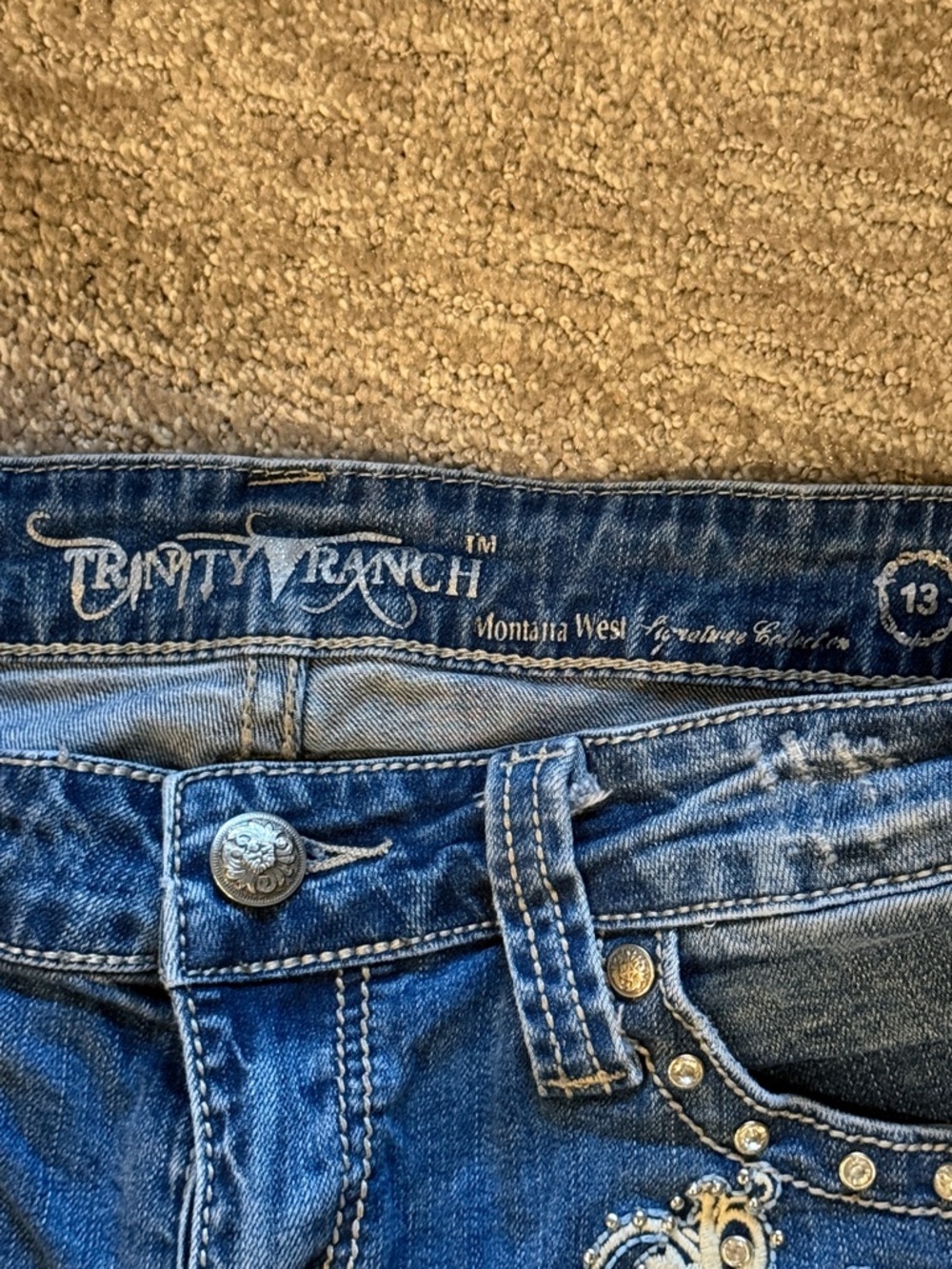 Trinity Blue Flare Jeans with Silver Embroidery Size 13 Juniors - Picture 2 of 7